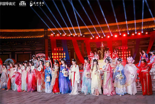 跨越千年盛世寻梦!万人齐聚,《帝国战纪》四周年庆燃爆盛世唐城